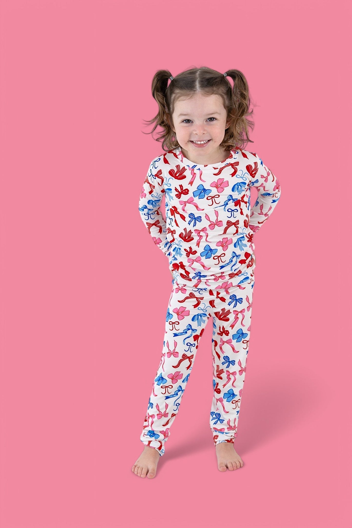 RED, WHITE AND BOWS DREAM SET
