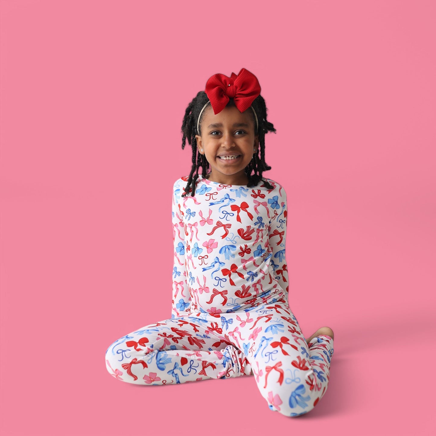 RED, WHITE AND BOWS DREAM SET