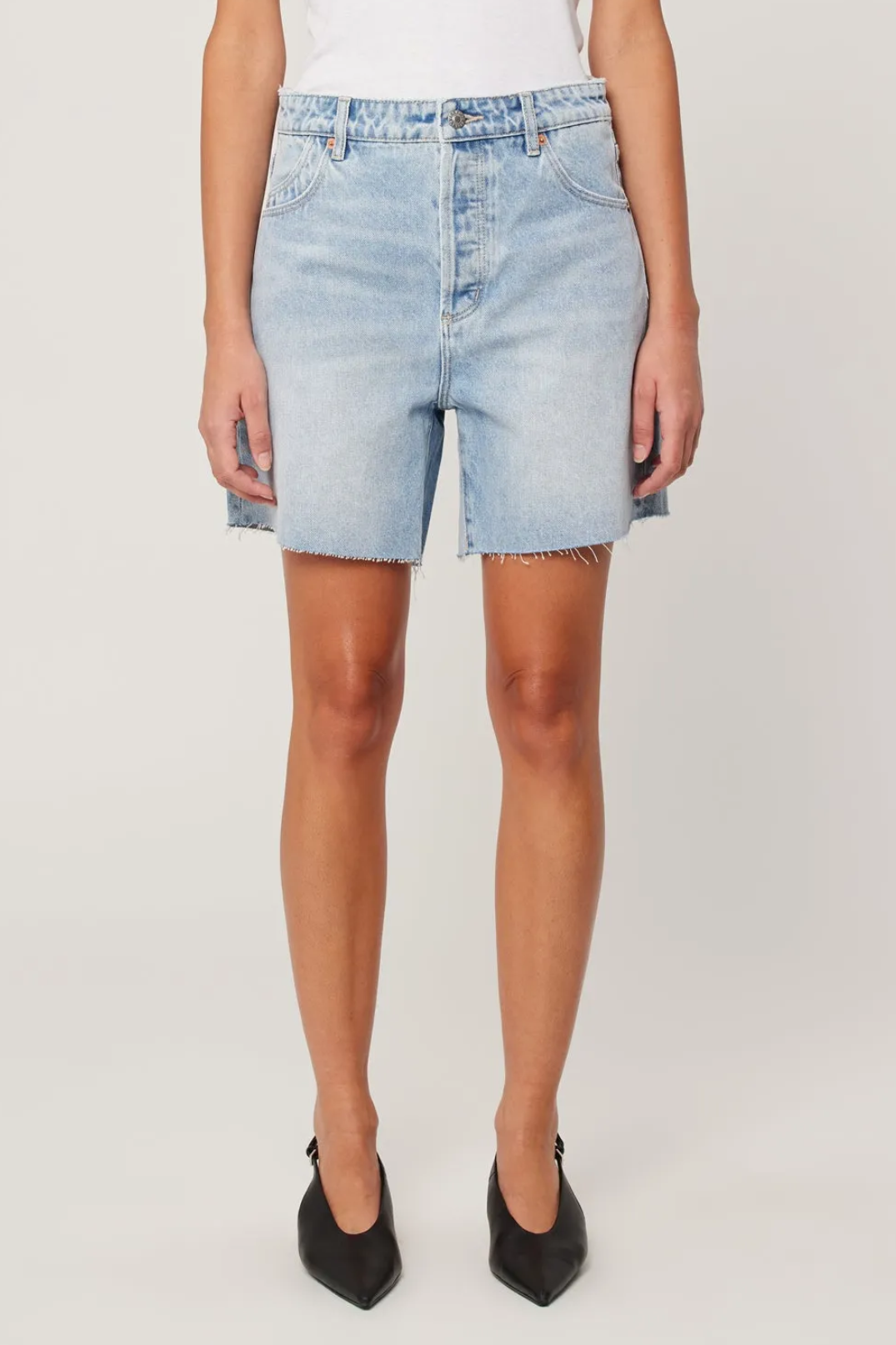 90's Relaxed Short in Longbeach