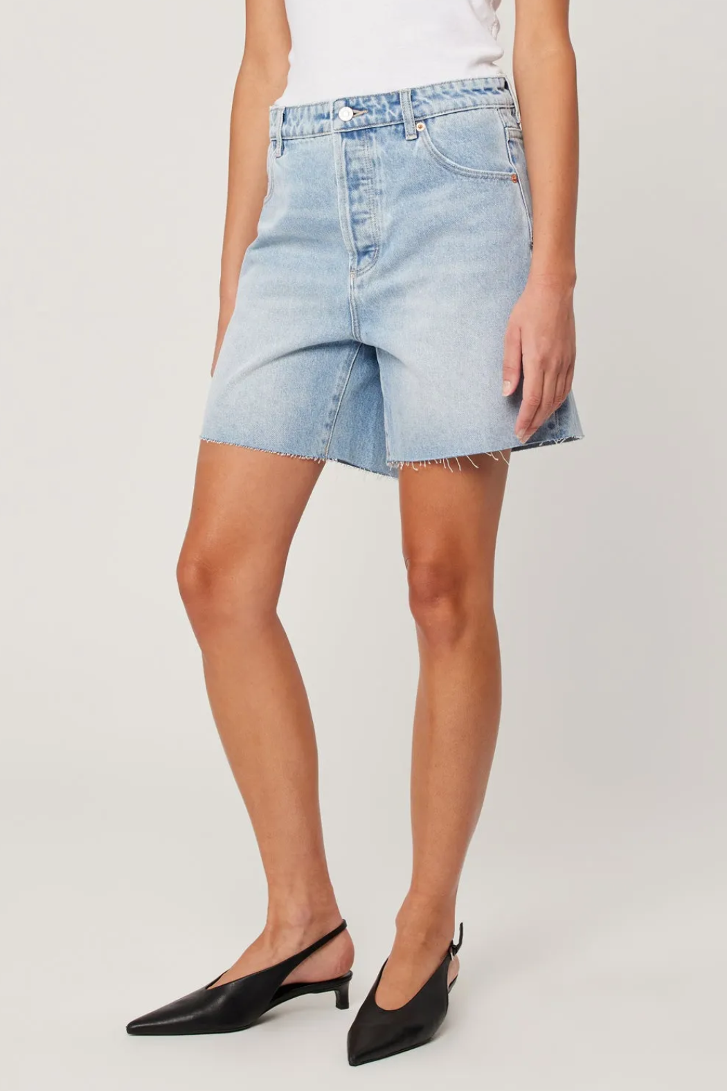 90's Relaxed Short in Longbeach