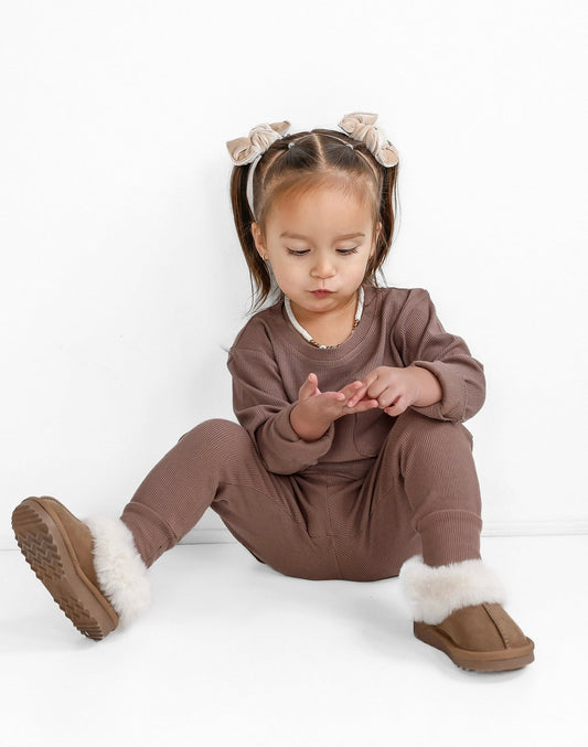 BAMBOO RIBBED LONG SLEEVE - MOCHA