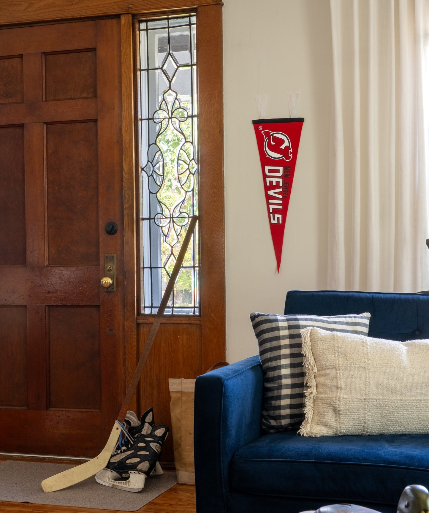 New Jersey Devils Pennant • NHL x Oxford Pennant