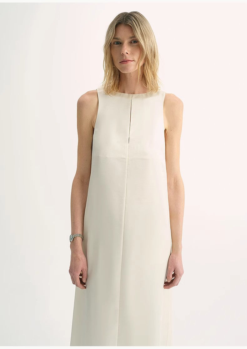 Corridor Stride Dress