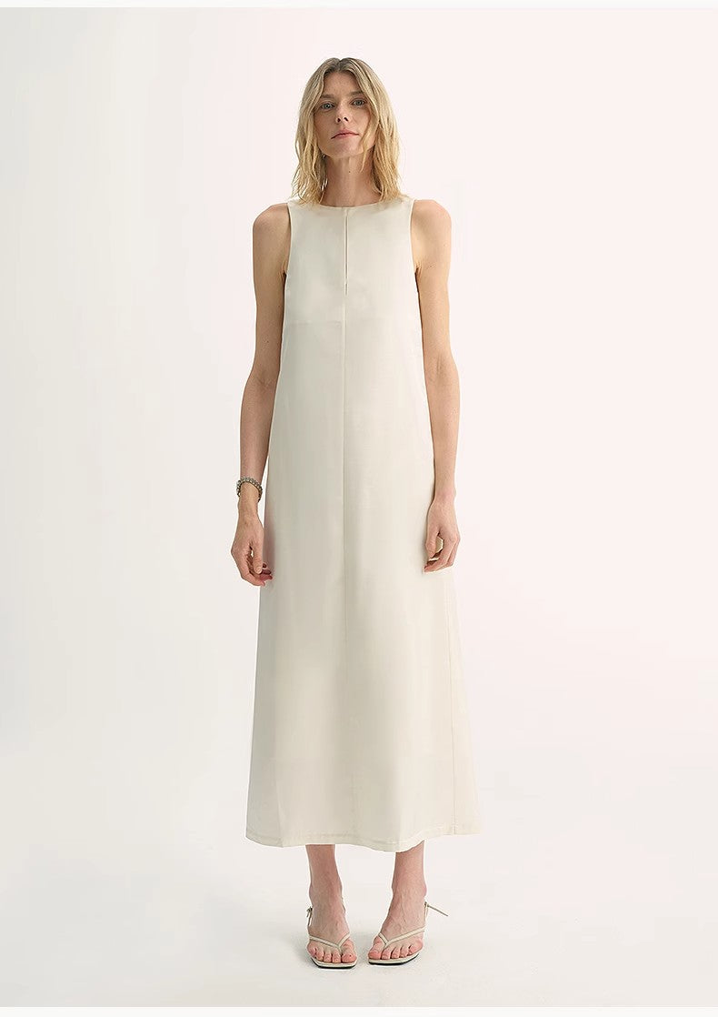 Corridor Stride Dress