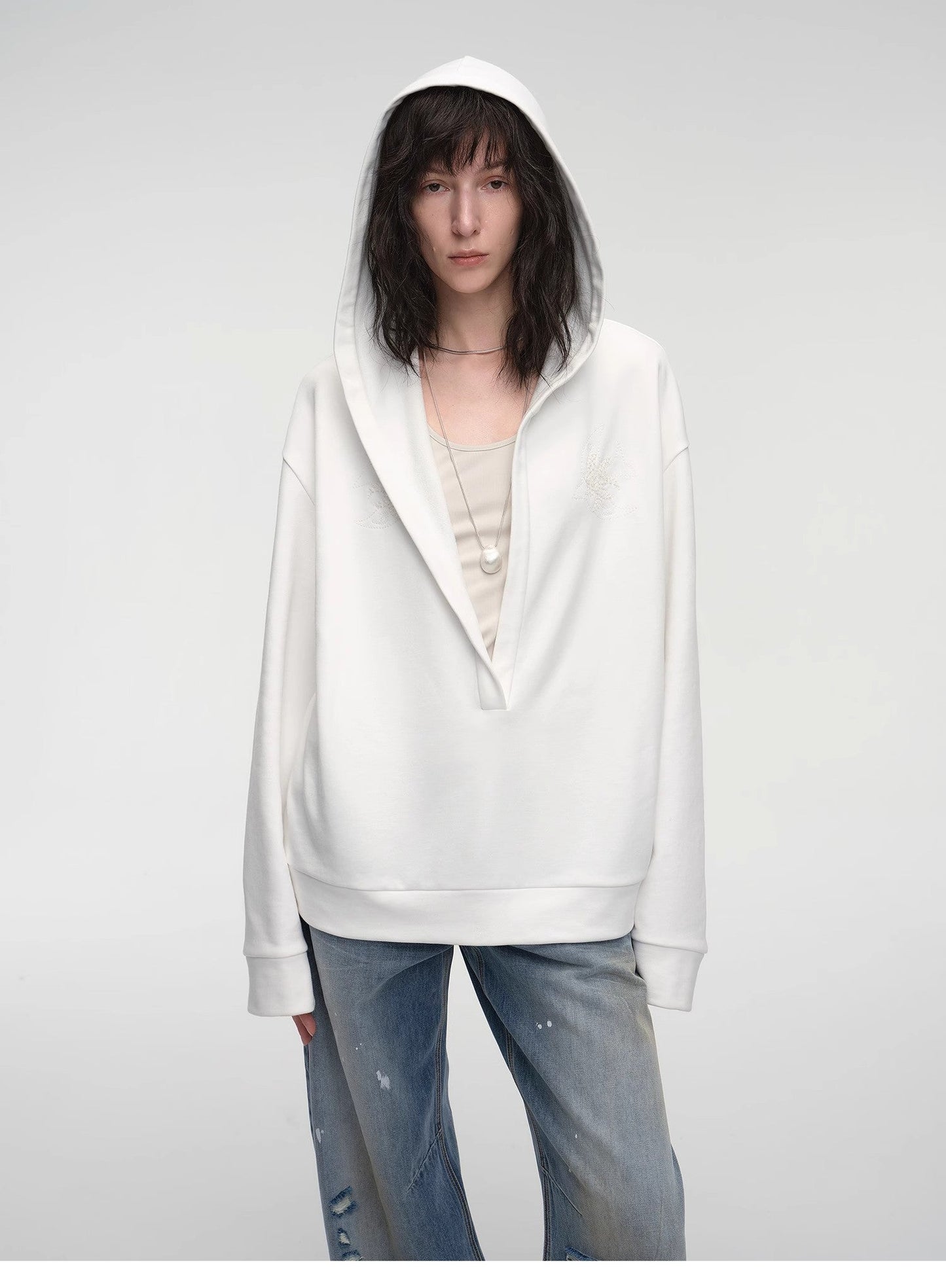 Leisure Style Handmade Embroidery Sequins Sweatshirt