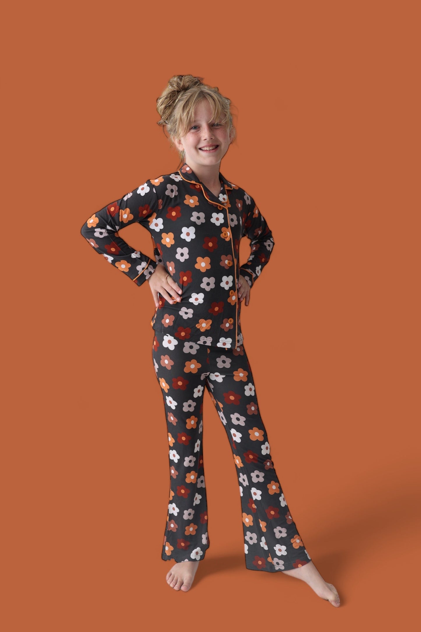 NEUTRAL DAISIES DREAM GIRL'S FLARE SET