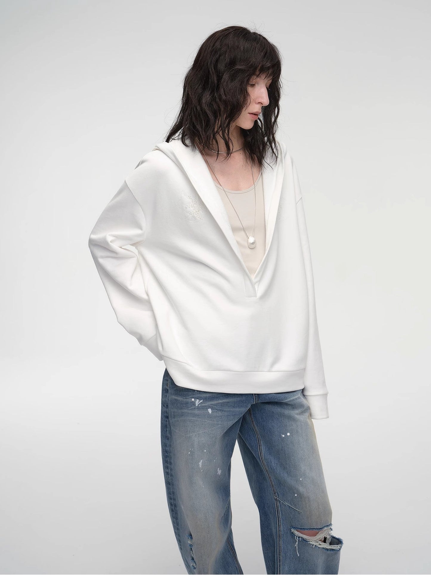 Leisure Style Handmade Embroidery Sequins Sweatshirt