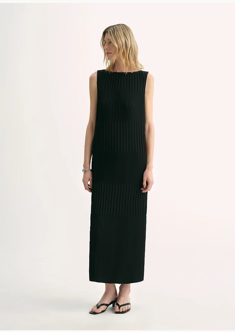 Handmade Pleated Straight Sleeveless Boat Neck Dress