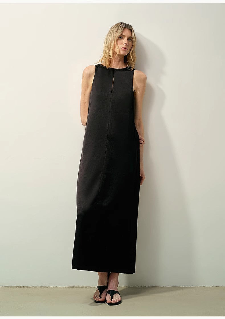 Corridor Stride Dress