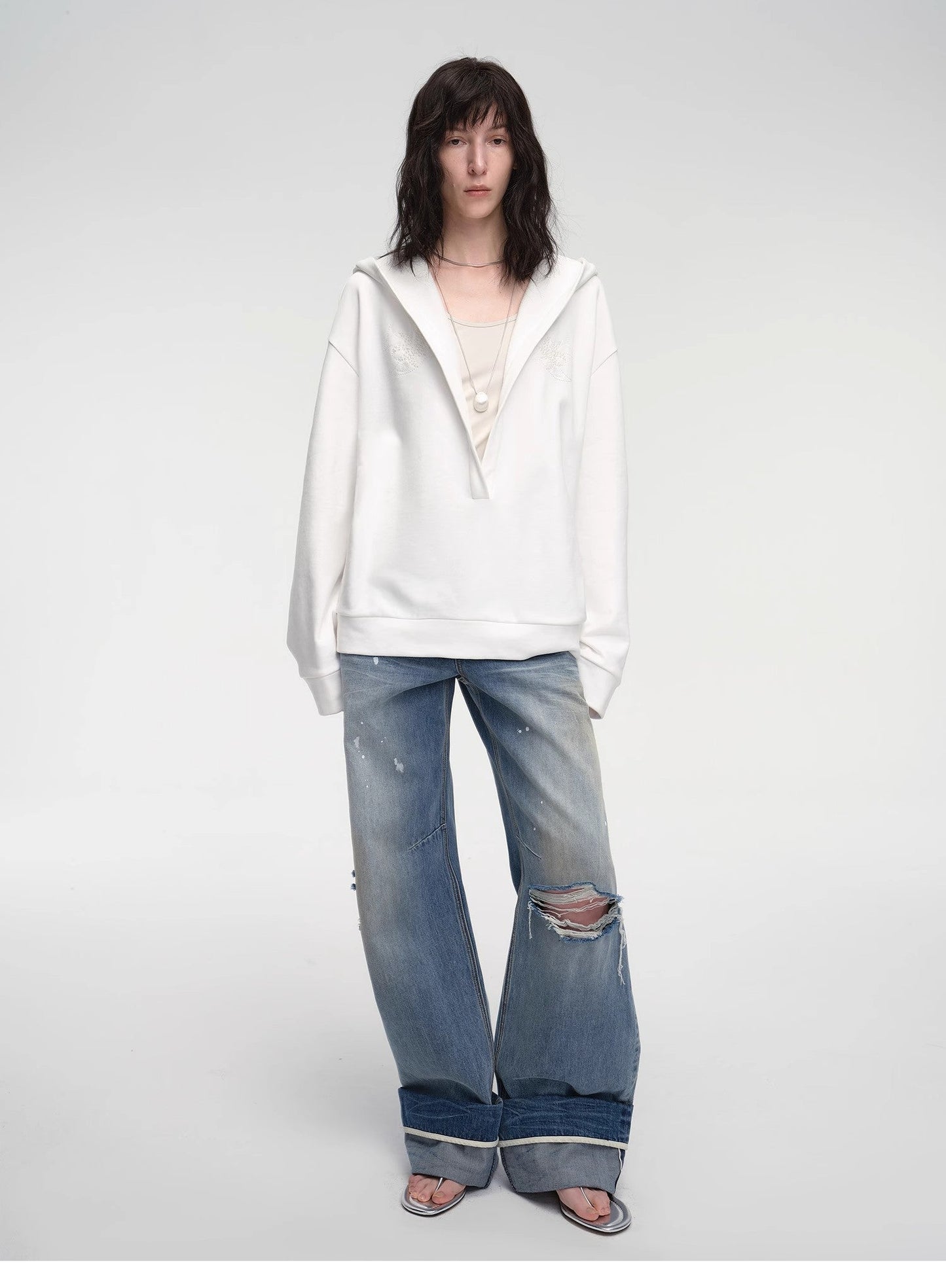 Leisure Style Handmade Embroidery Sequins Sweatshirt