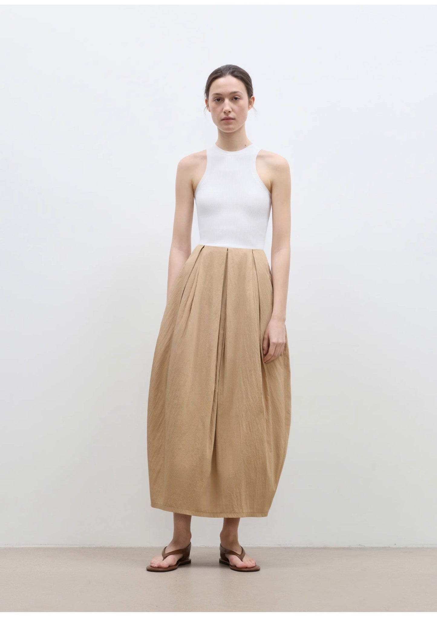 Peninsula Art Skirt