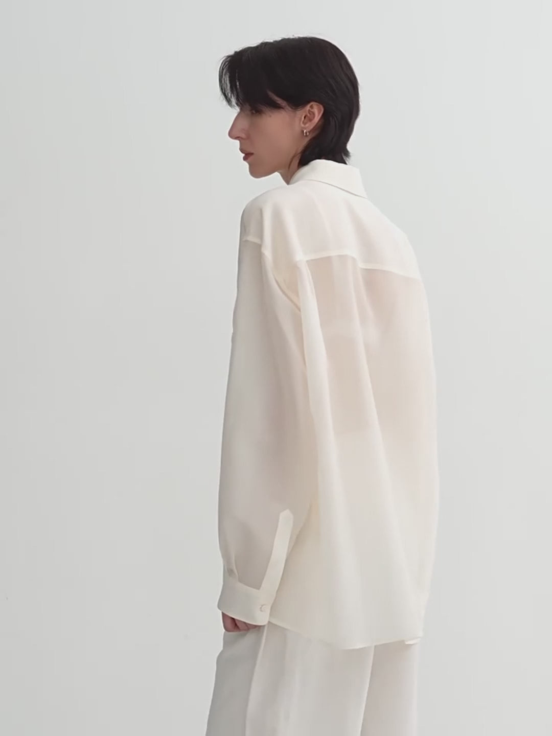 Classic Silhouette Mulberry Silk Acetate Blouse