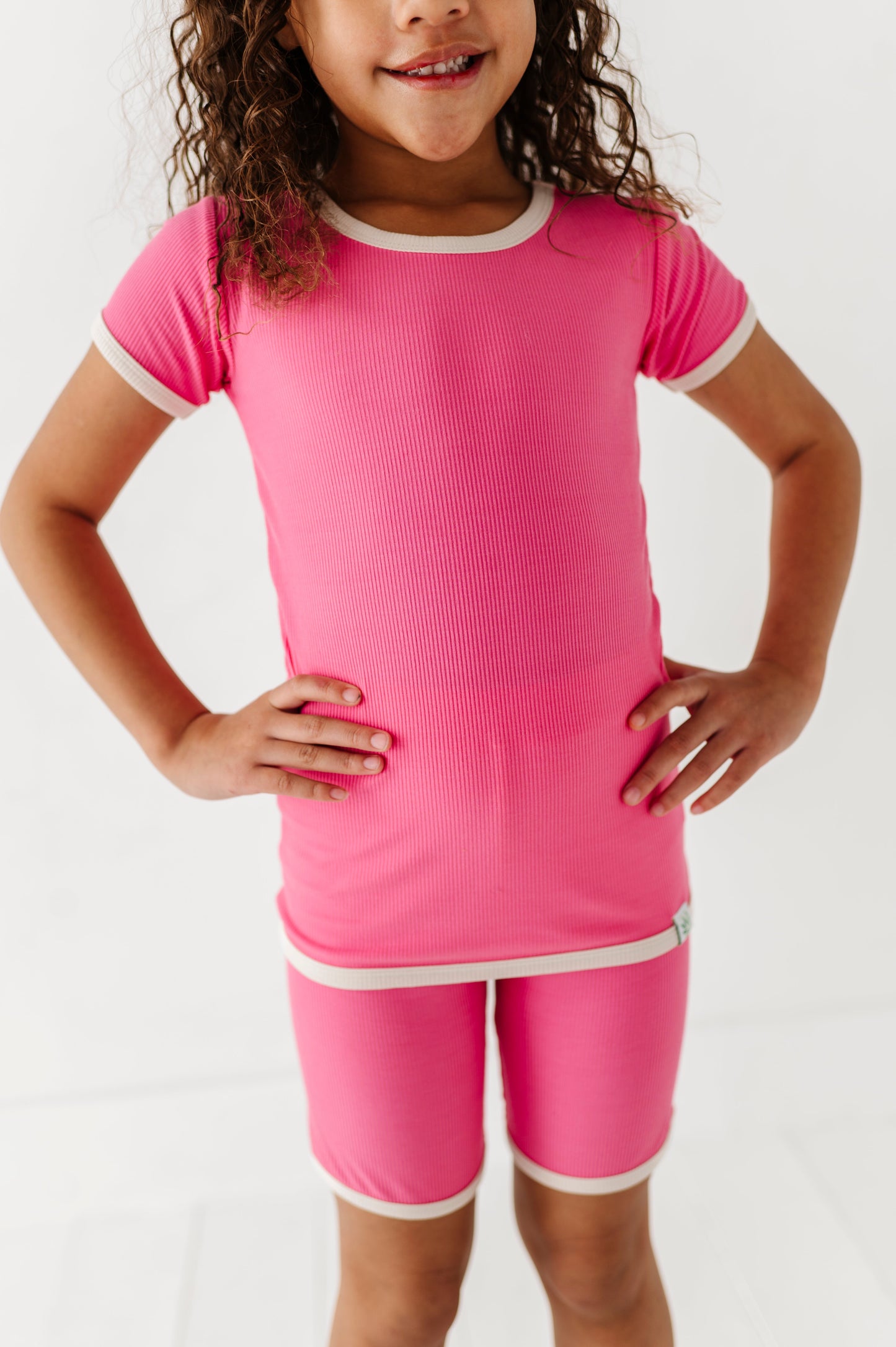 ROSEY | Tee + Biker Shorts RIB SET