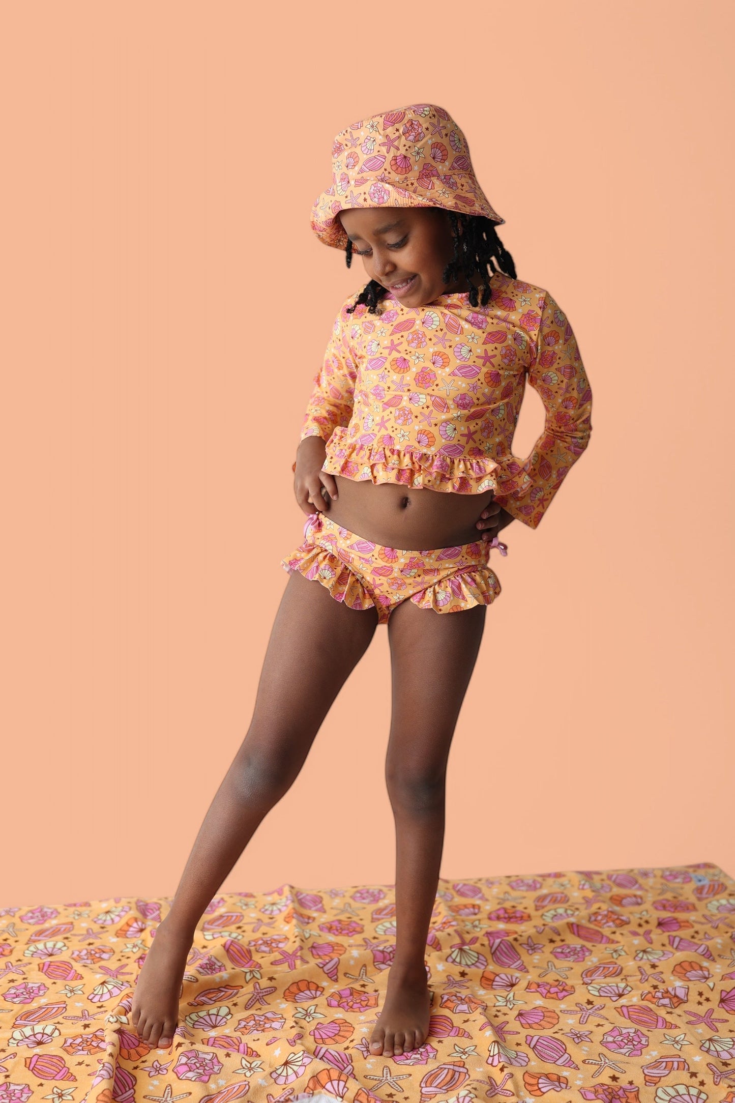 SHELLO SUMMER DREAM TWO-PIECE RASH GUARD RUFFLE SWIM SUIT