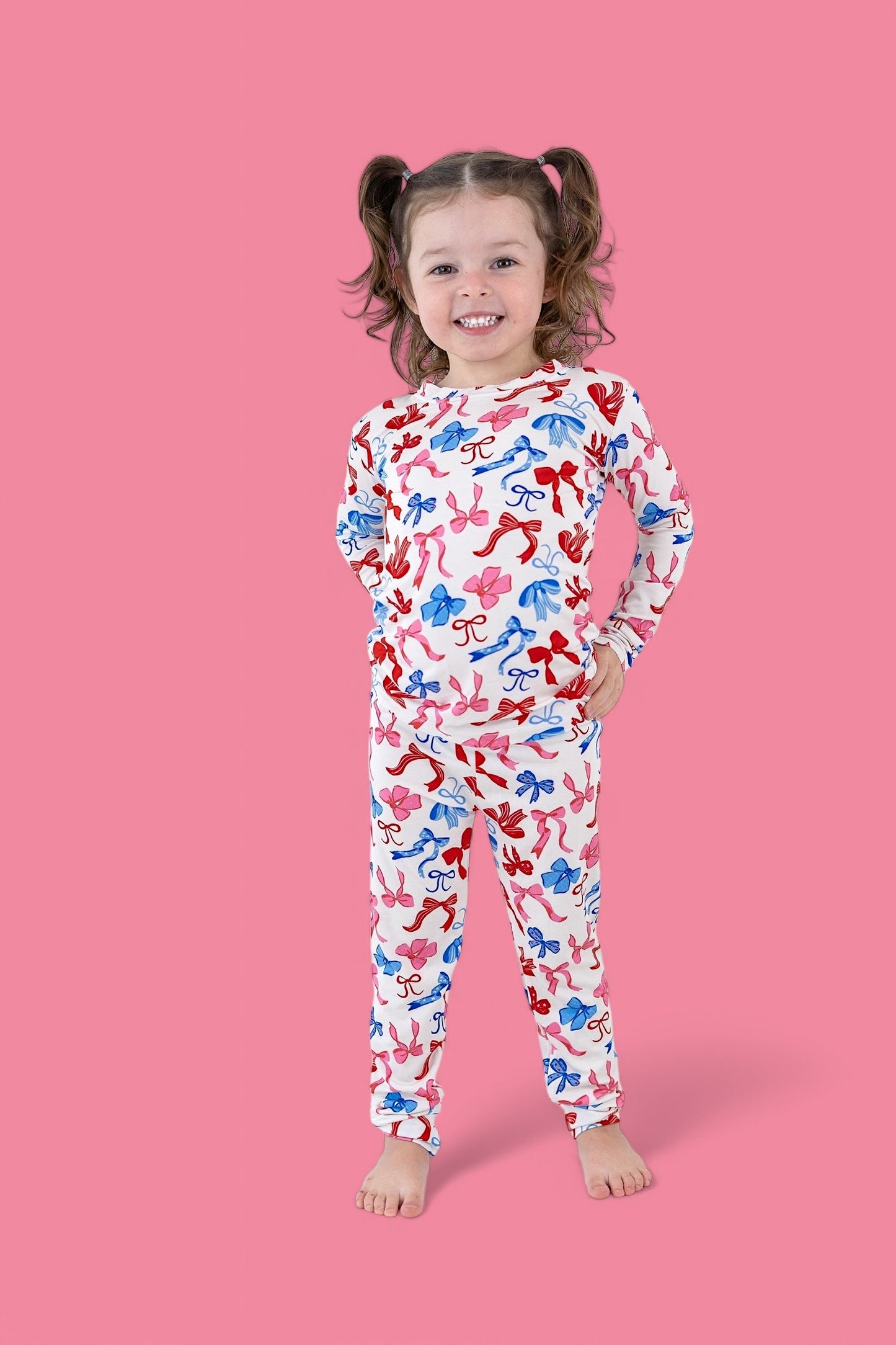 RED, WHITE AND BOWS DREAM SET