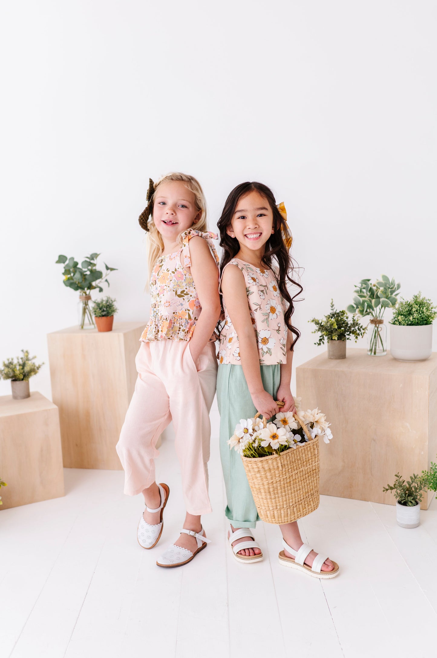 Peachy Peonies | Tie-Back + Crop Pants Set