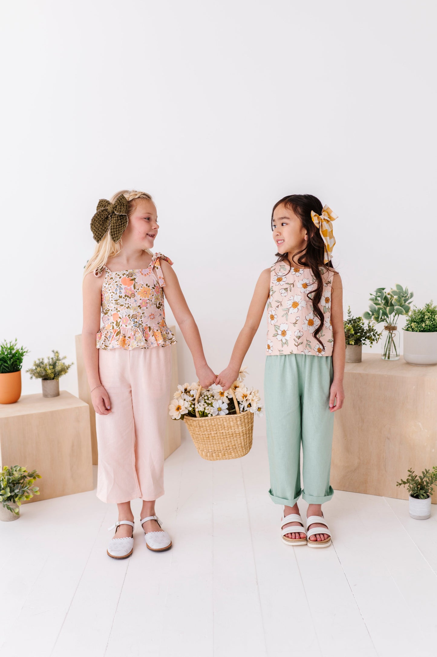 Peachy Peonies | Tie-Back + Crop Pants Set