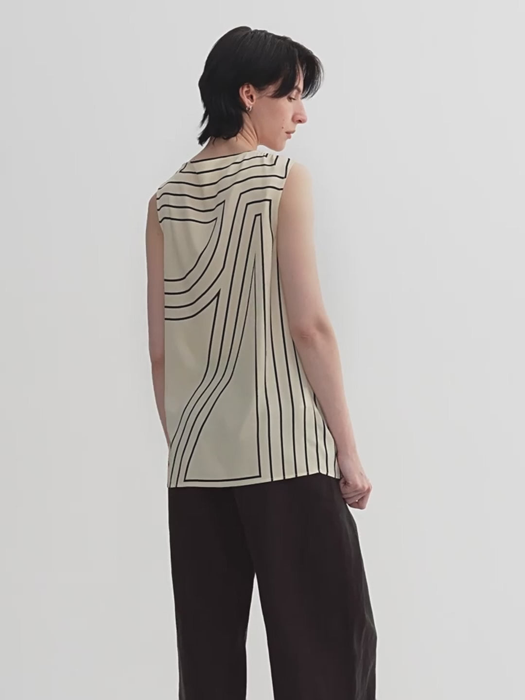 Elastic Silk Twisted Collar Tank Blouse