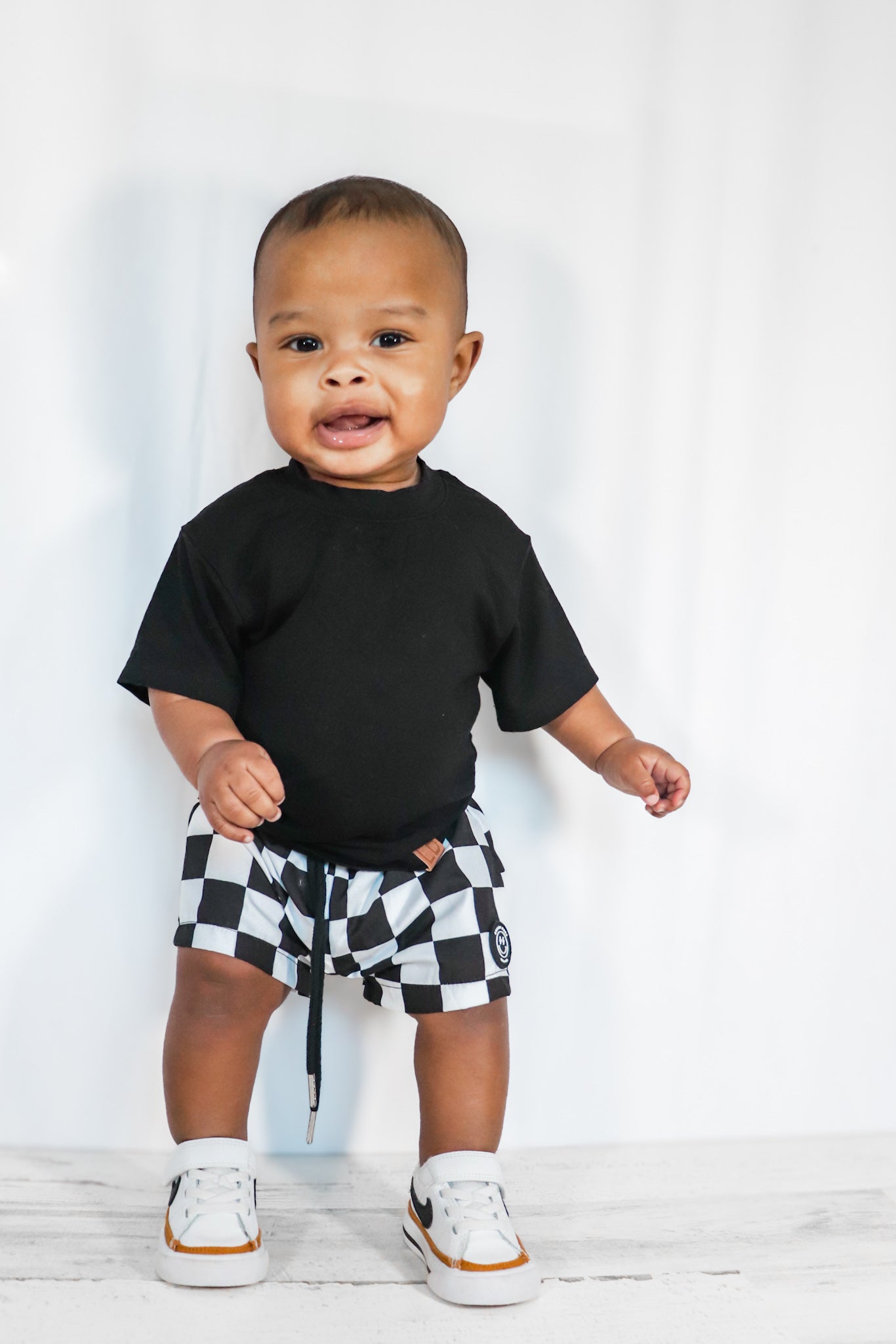CHECKERED • HYBRID SHORTS