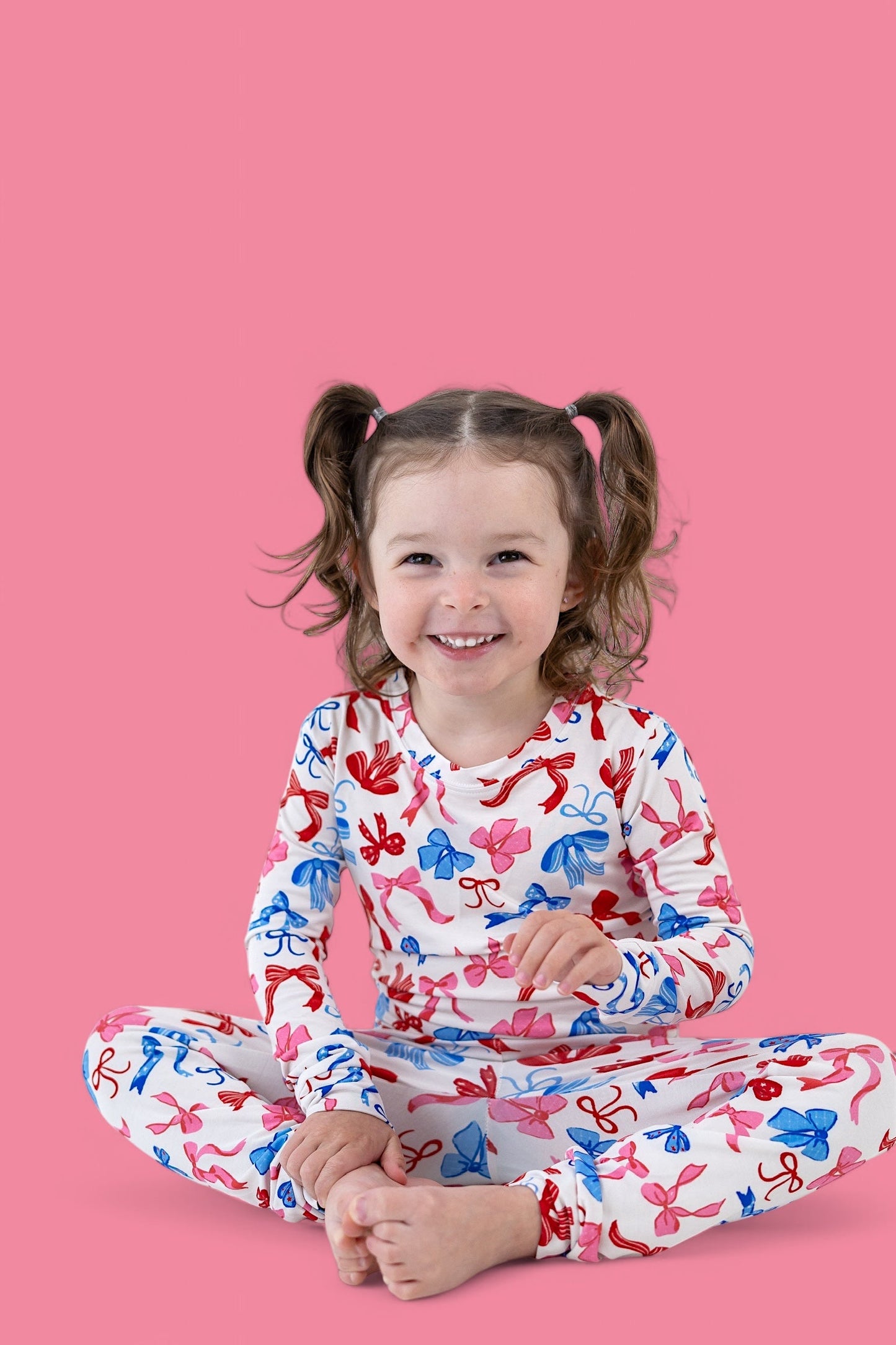 RED, WHITE AND BOWS DREAM SET