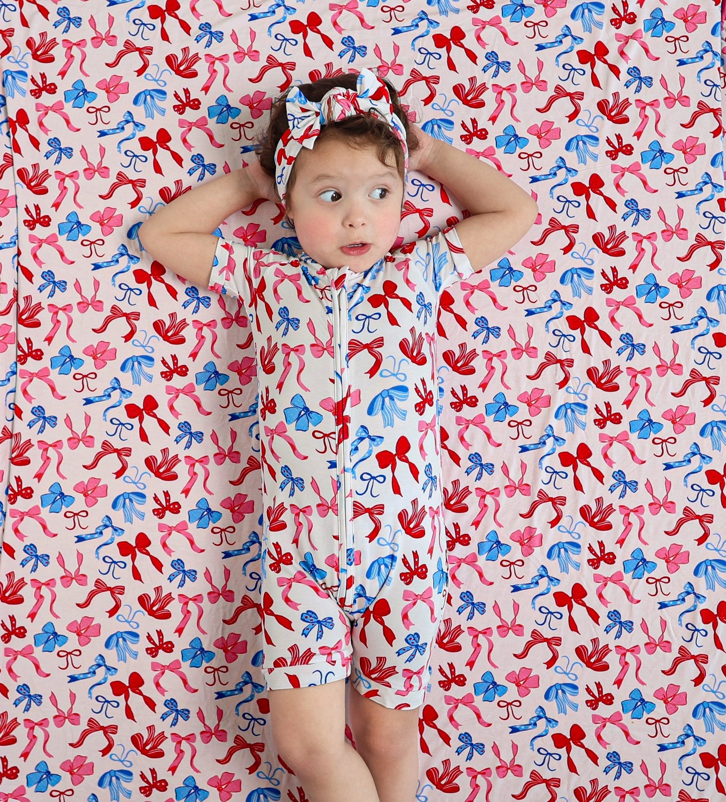 RED, WHITE AND BOWS DREAM SHORTIE