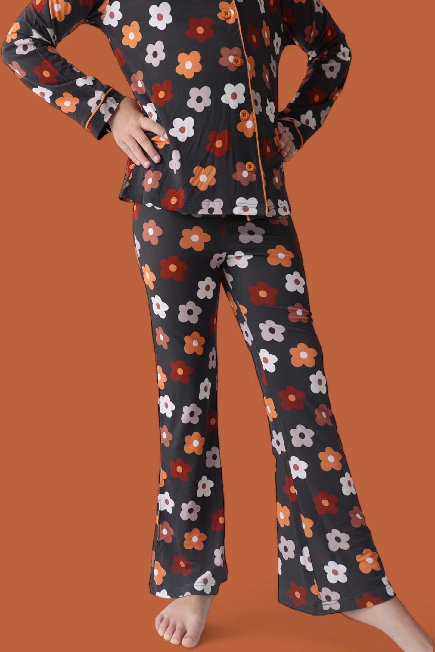 NEUTRAL DAISIES DREAM GIRL'S FLARE SET