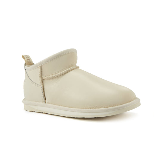 COSY ULTRA SHORT SATIN PALE