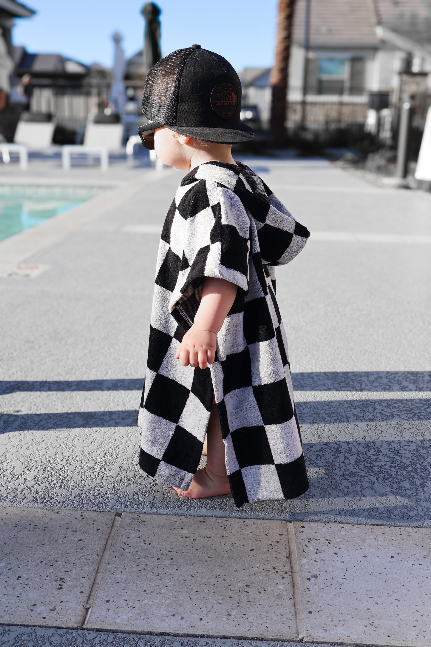 DRY DAZE AHEAD • CHECKERED HOODED TOWEL