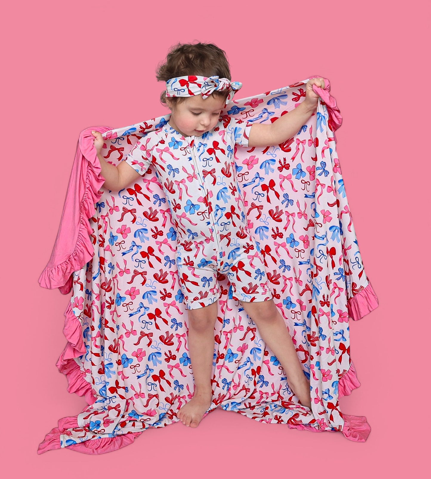 RED, WHITE AND BOWS DREAM SHORTIE