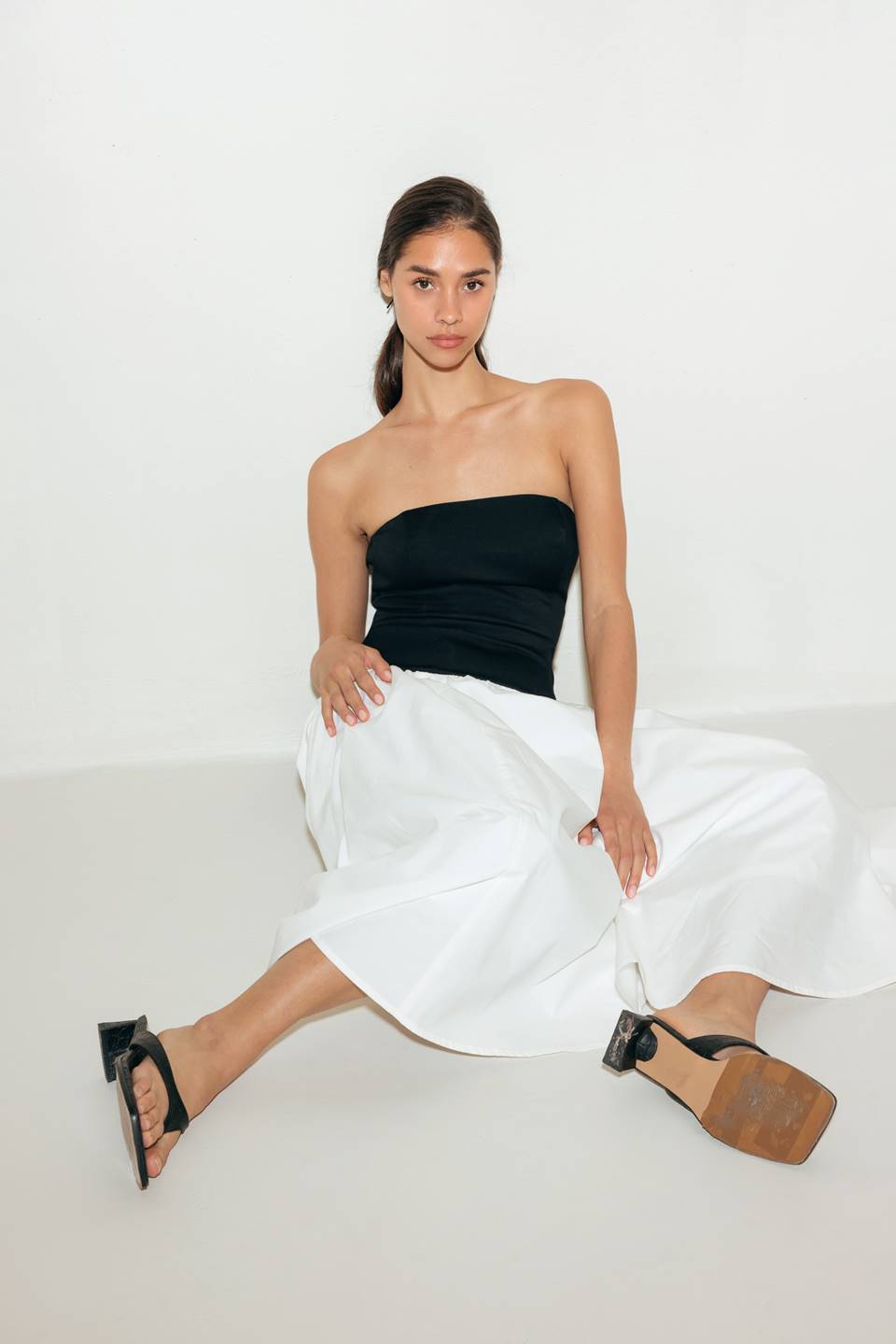 SHIFT STUDIO SOLID MIDI DRESS