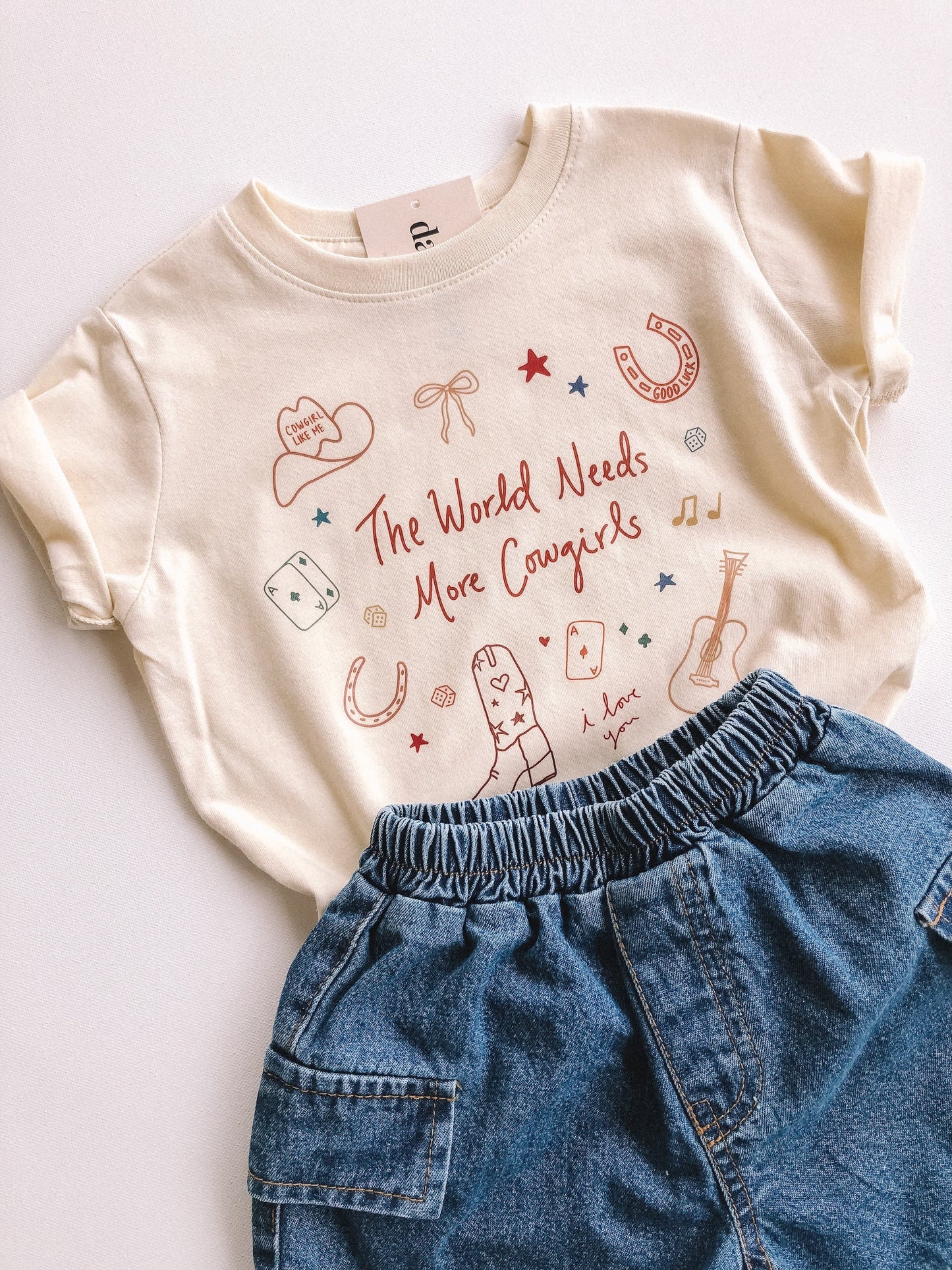 the world needs more cowgirls tee
