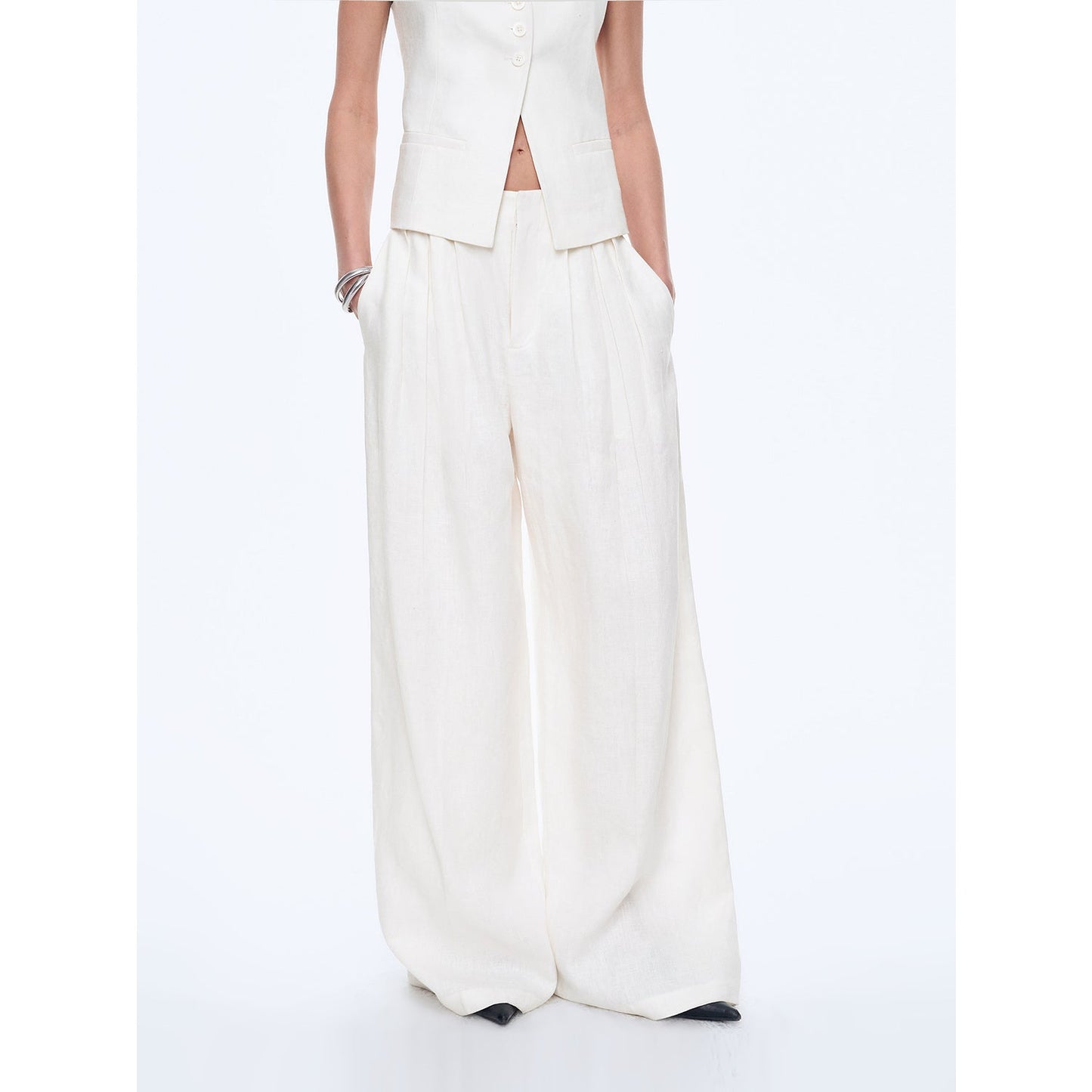 Linen Draped Vest and Straight Trousers Suit
