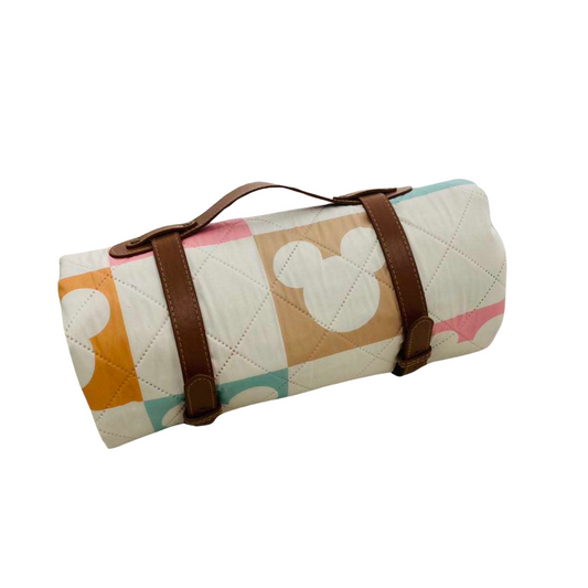 Checkered Magic Quilted Water Resistant Beach Mat