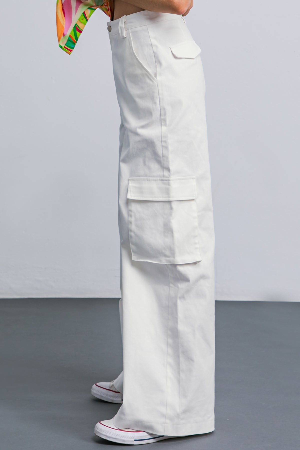 ADORABLE POSH WOVEN CARGO PANTS - Mack & Harvie