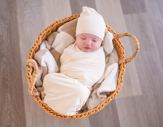 Bamboo Stretch Swaddle - Cream - Mack & Harvie