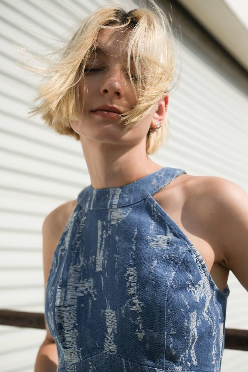 BREEZY ADORATION DENIM CROP TOP - Mack & Harvie