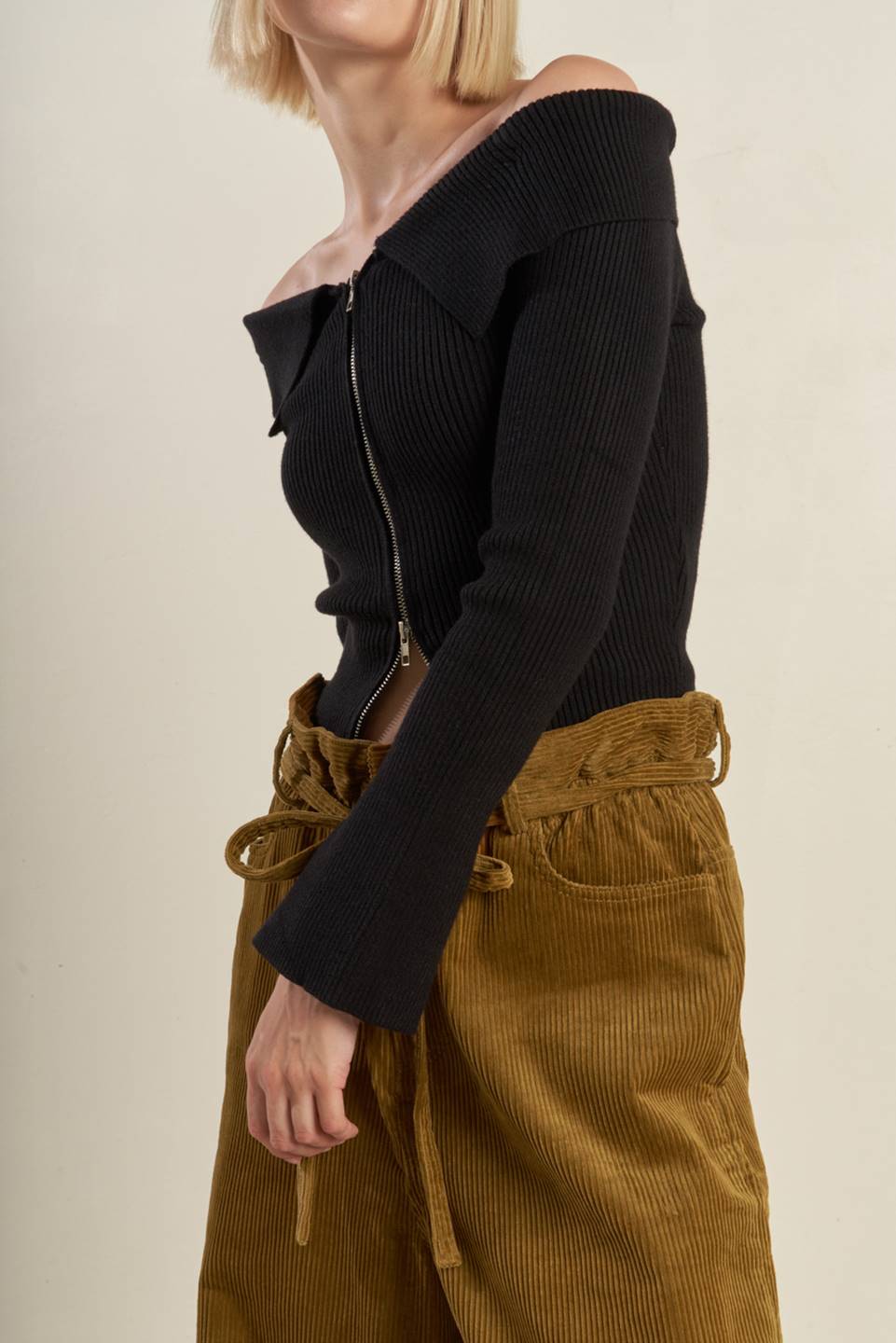 CHANGE OF PACE SWEATER TOP - Mack & Harvie