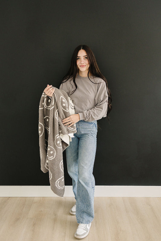 Charcoal Smiley Plush Blanket - Mack & Harvie