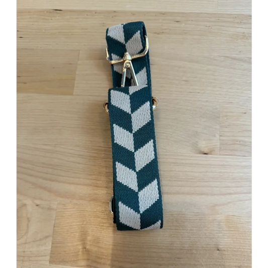Checkerboard Adjustable Purse Straps for a Fun Style Upgrade