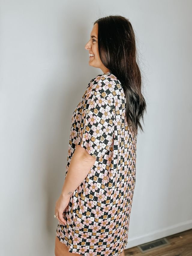 Daisy Checks Women's T-shirt Dress - Mack & Harvie