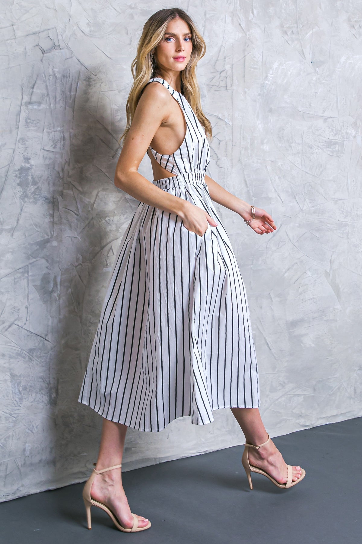 DON'T HOLD BACK POPLIN MIDI DRESS - Mack & Harvie