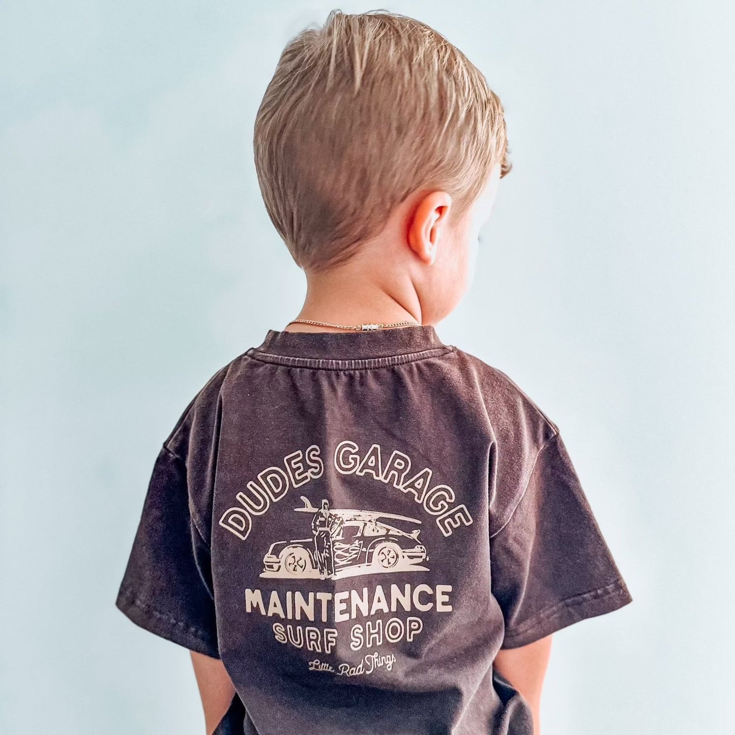 DUDES GARAGE TEE - VINTAGE BROWN - Mack & Harvie