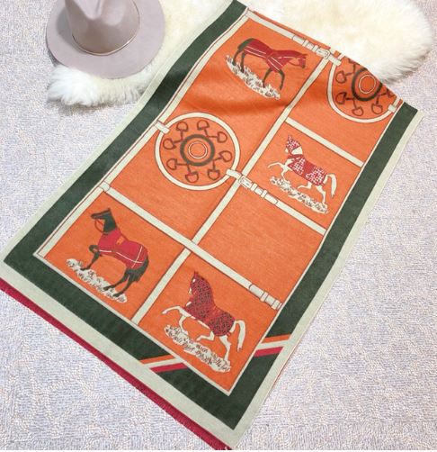 Fall Winter Equestrian Snaffle Bit Scarf - Mack & Harvie