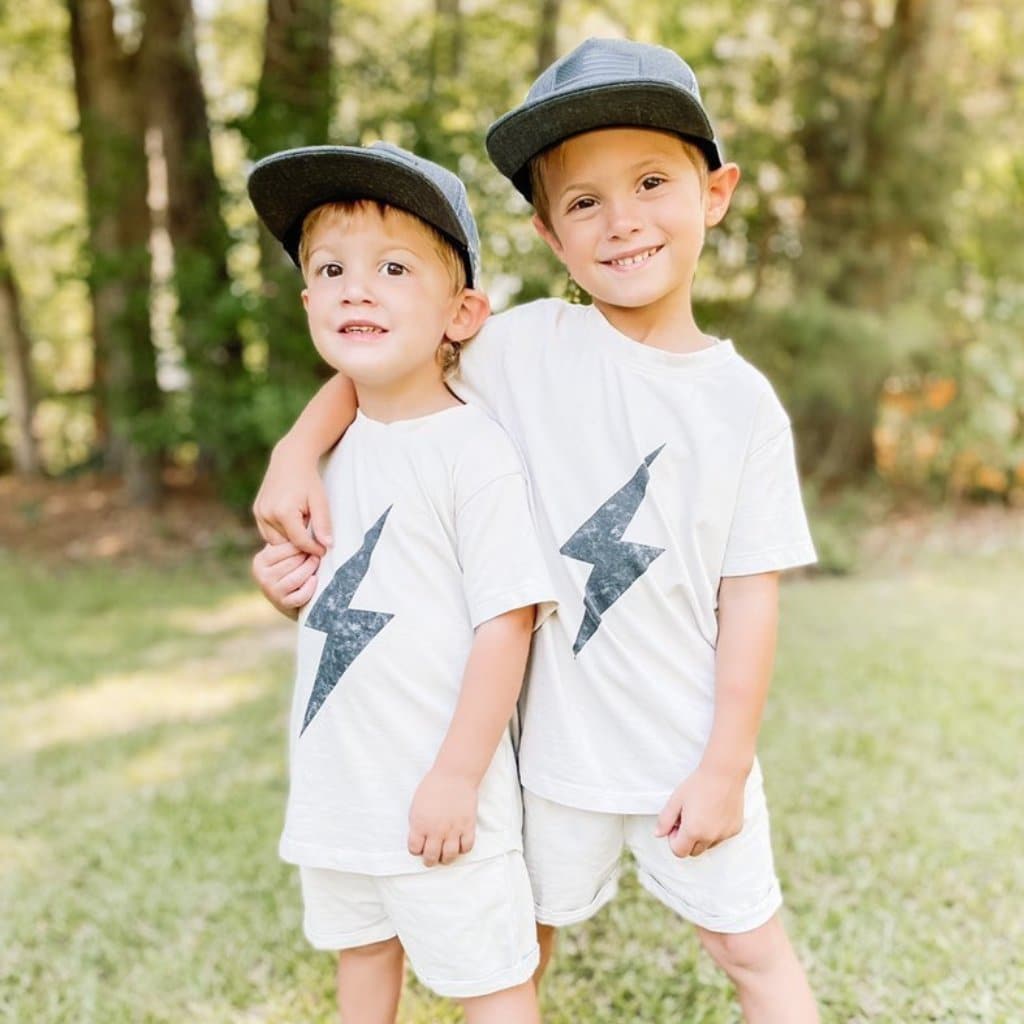 GREIGE ACID-WASH SPARK TEE - Mack & Harvie