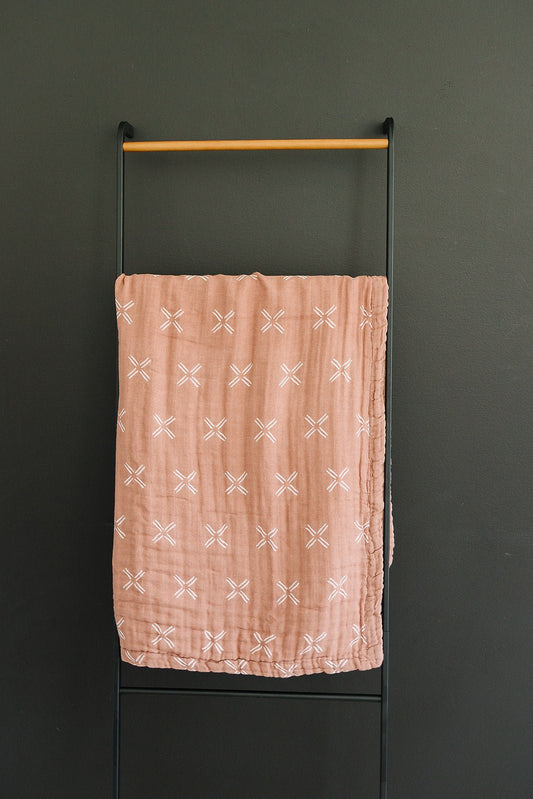 Just Peachy Muslin Quilt - Mack & Harvie