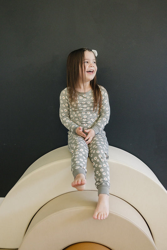 Light Green Daisy Bamboo Cozy Set - Mack & Harvie