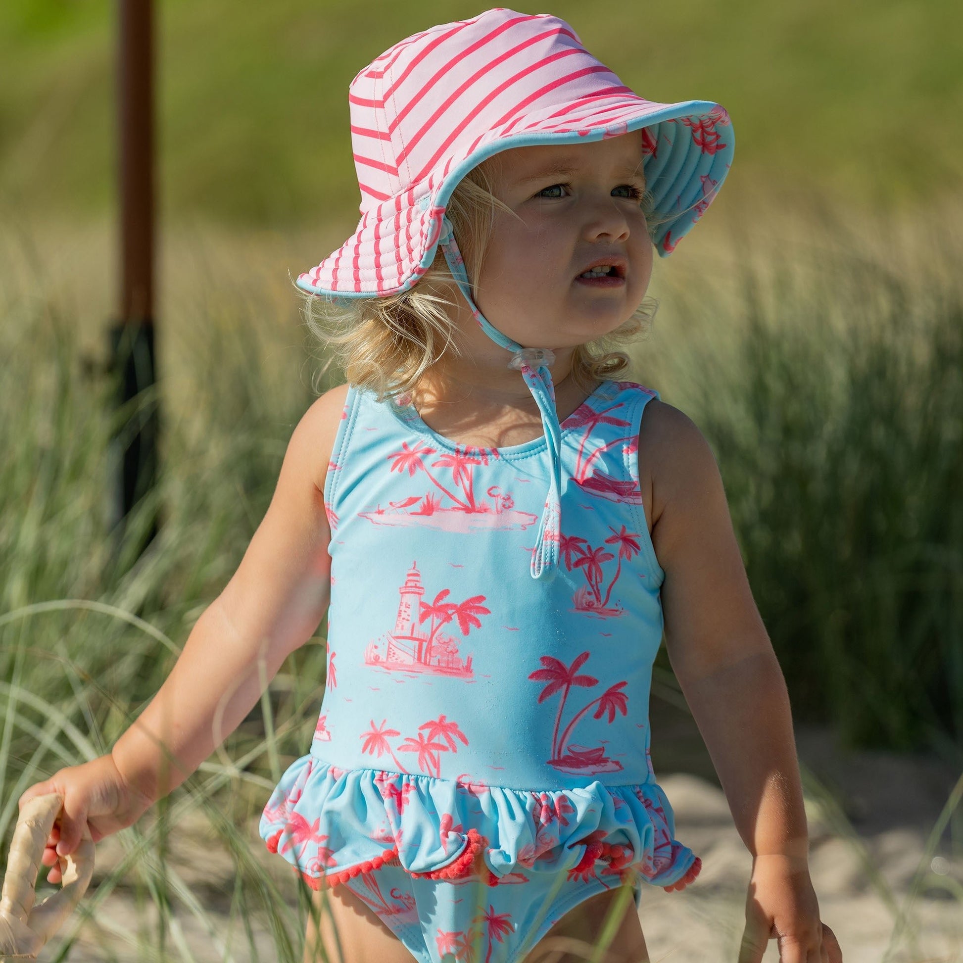 Lighthouse Island Sustainable Reversible Bucket Hat - Mack & Harvie