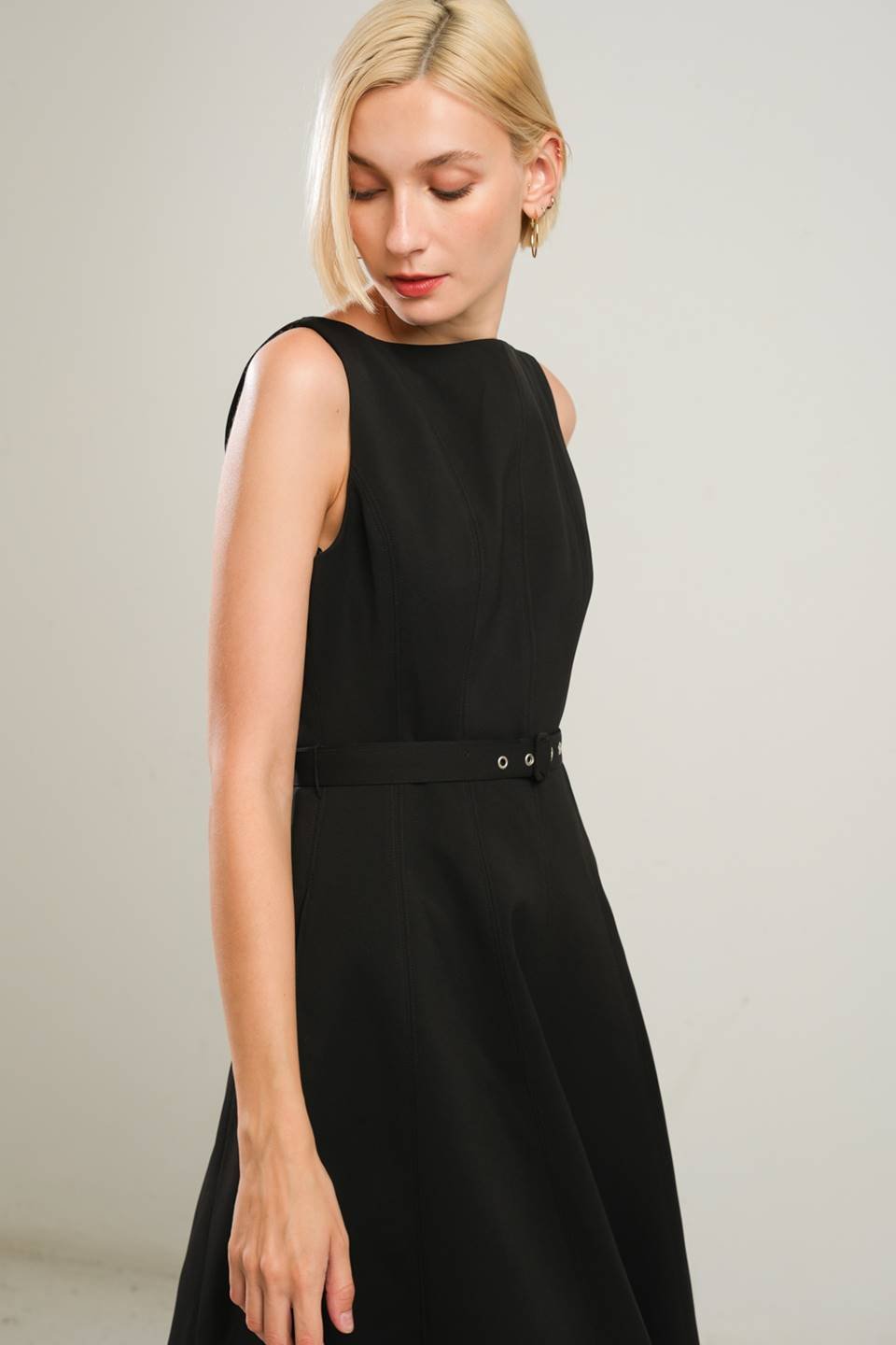 LIVING THE DREAM WOVEN MIDI DRESS - Mack & Harvie