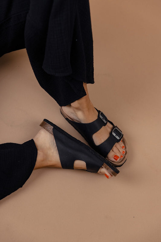 Milan Buckle Slides - Mack & Harvie