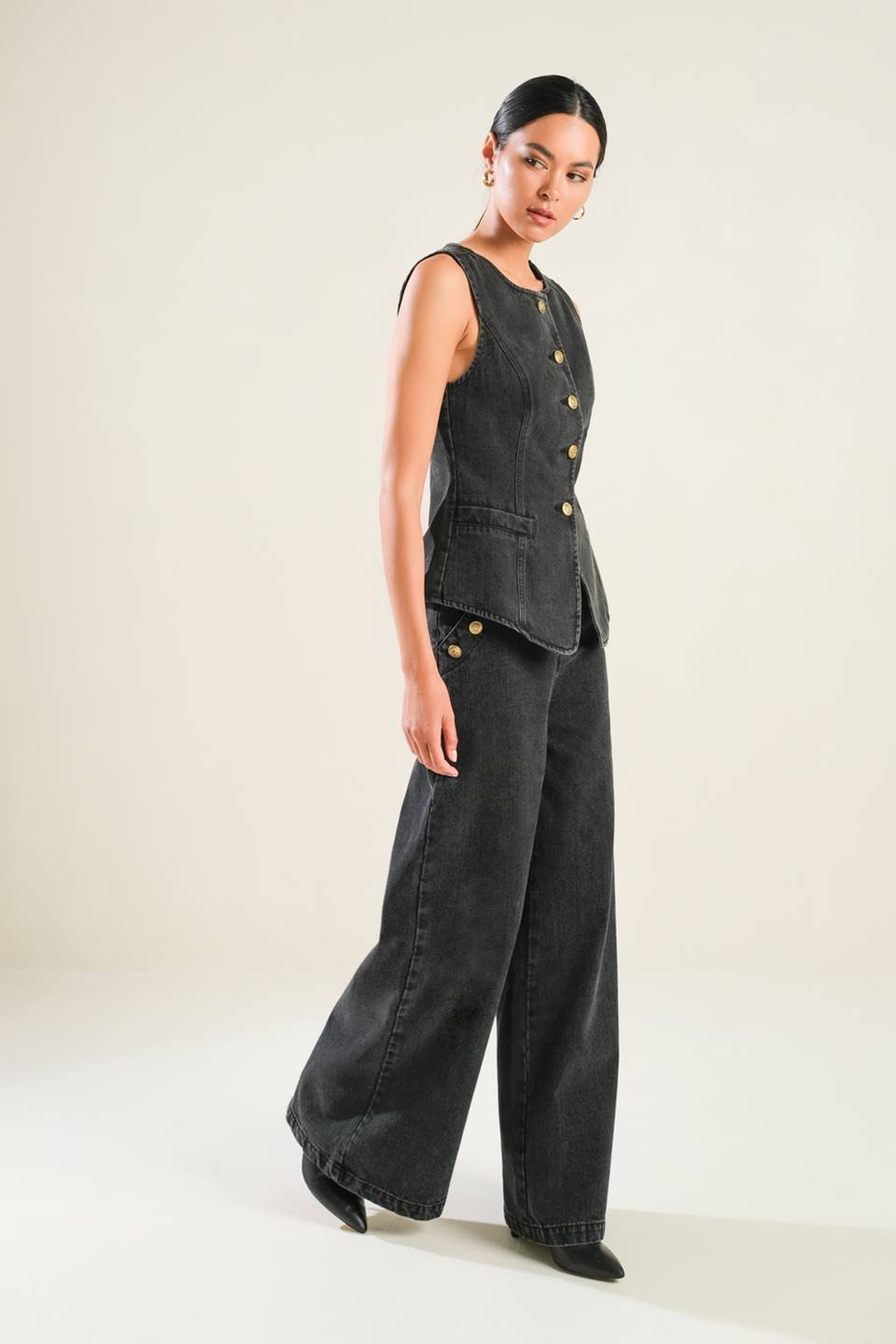 MYSTIC SANDS DENIM VEST - Mack & Harvie